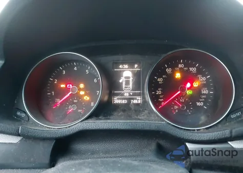 2017 Volkswagen Passat 1.8T R-Line z USA, uszkodzony, nr VIN 1VWDT7A32HC059200